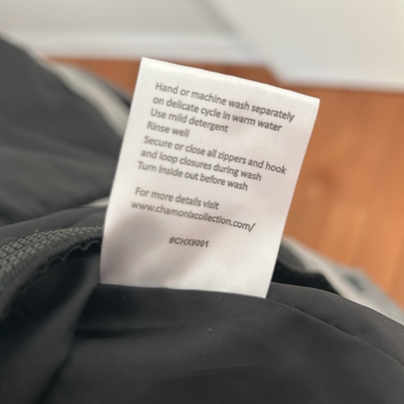 Men’s Chamonix Ski/Snowboarding Coat - Picture 11 of 11